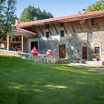 Le Paradis Nyaraló